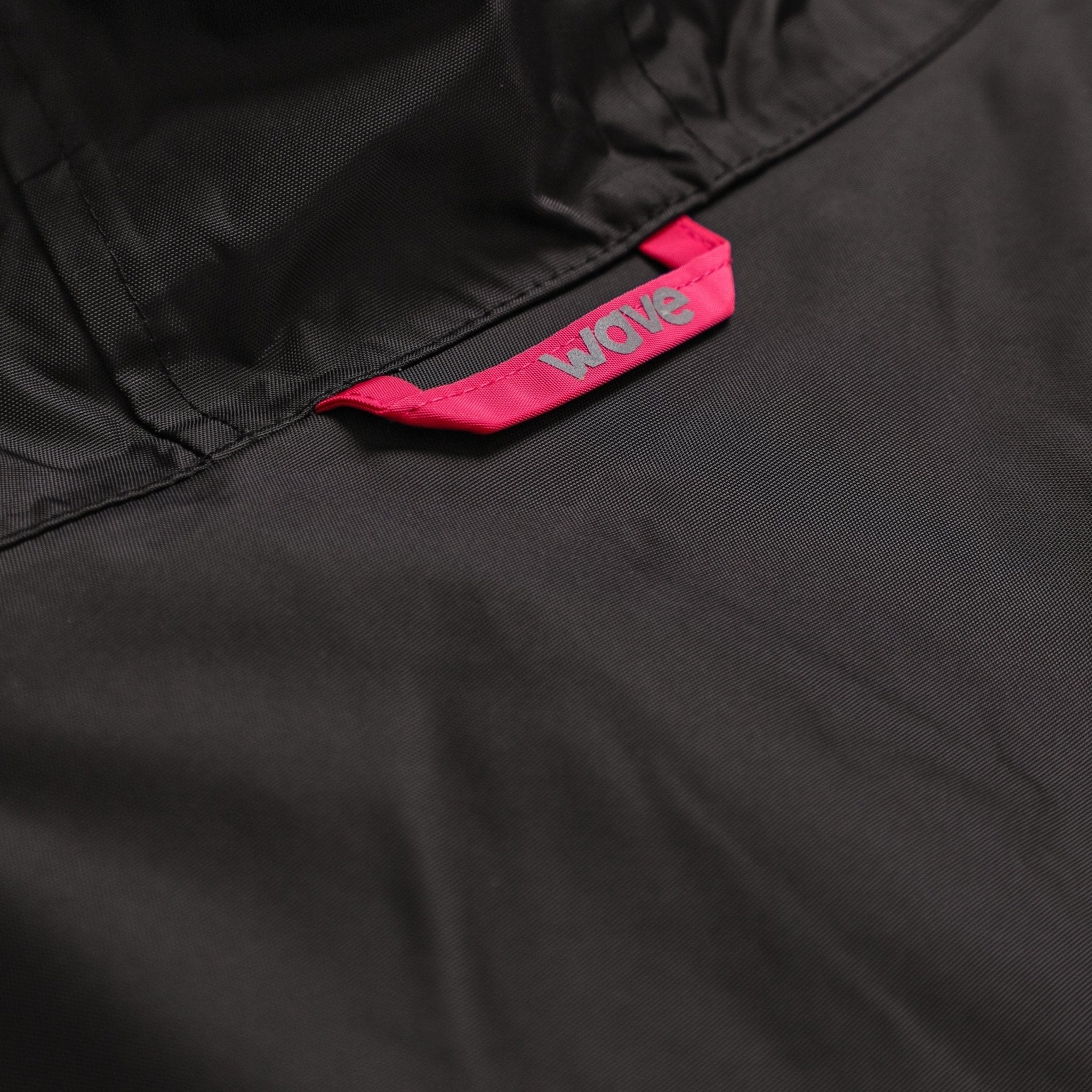 Fleece-Lined Changing Robe | Unisex | Black & Pink - Wave Sups UK