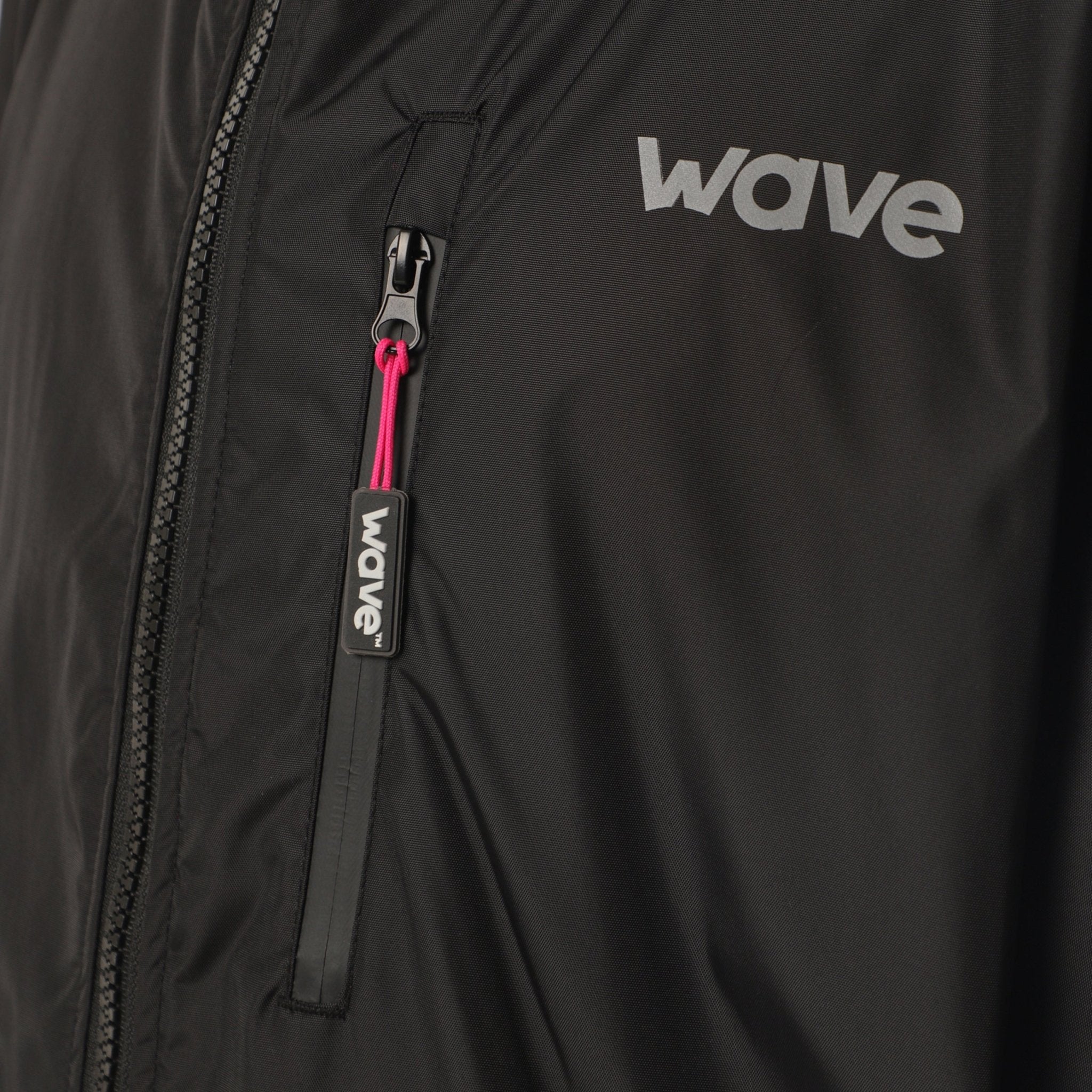 Fleece-Lined Changing Robe | Unisex | Black & Pink - Wave Sups UK