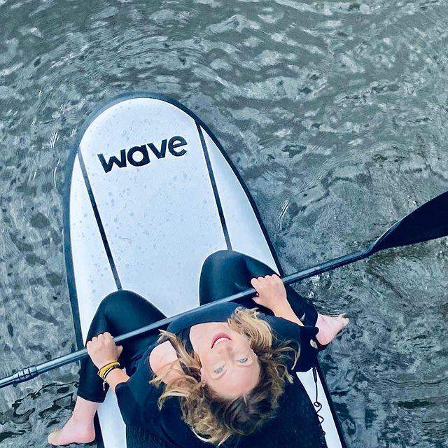 Classic SUP | Inflatable Stand-Up Paddleboard | 10ft | Black & White - Wave Sups Inflatable Paddle boards